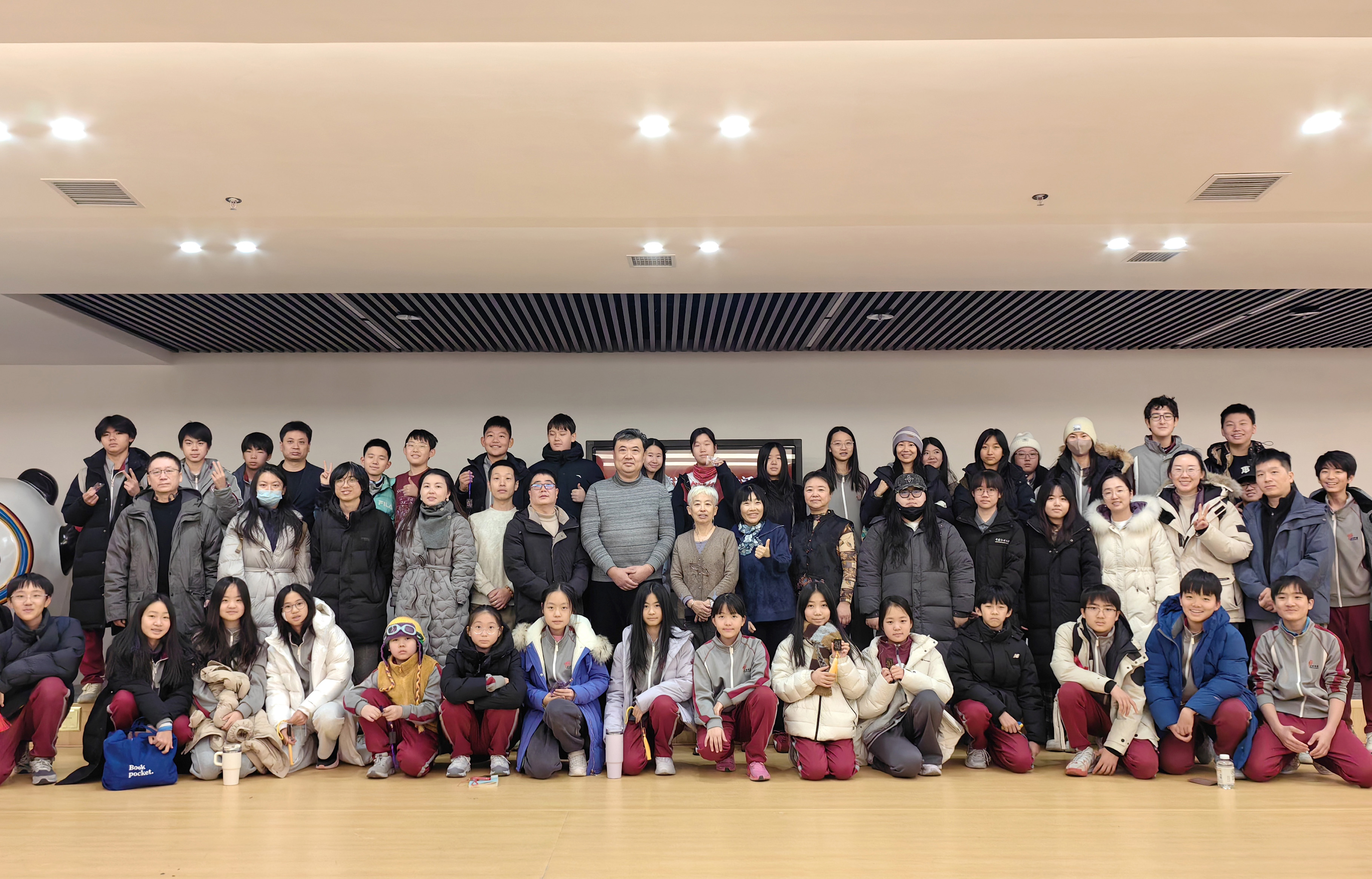 校企携手 薪火相传：金属公司圆满举办青少年非遗研学活动